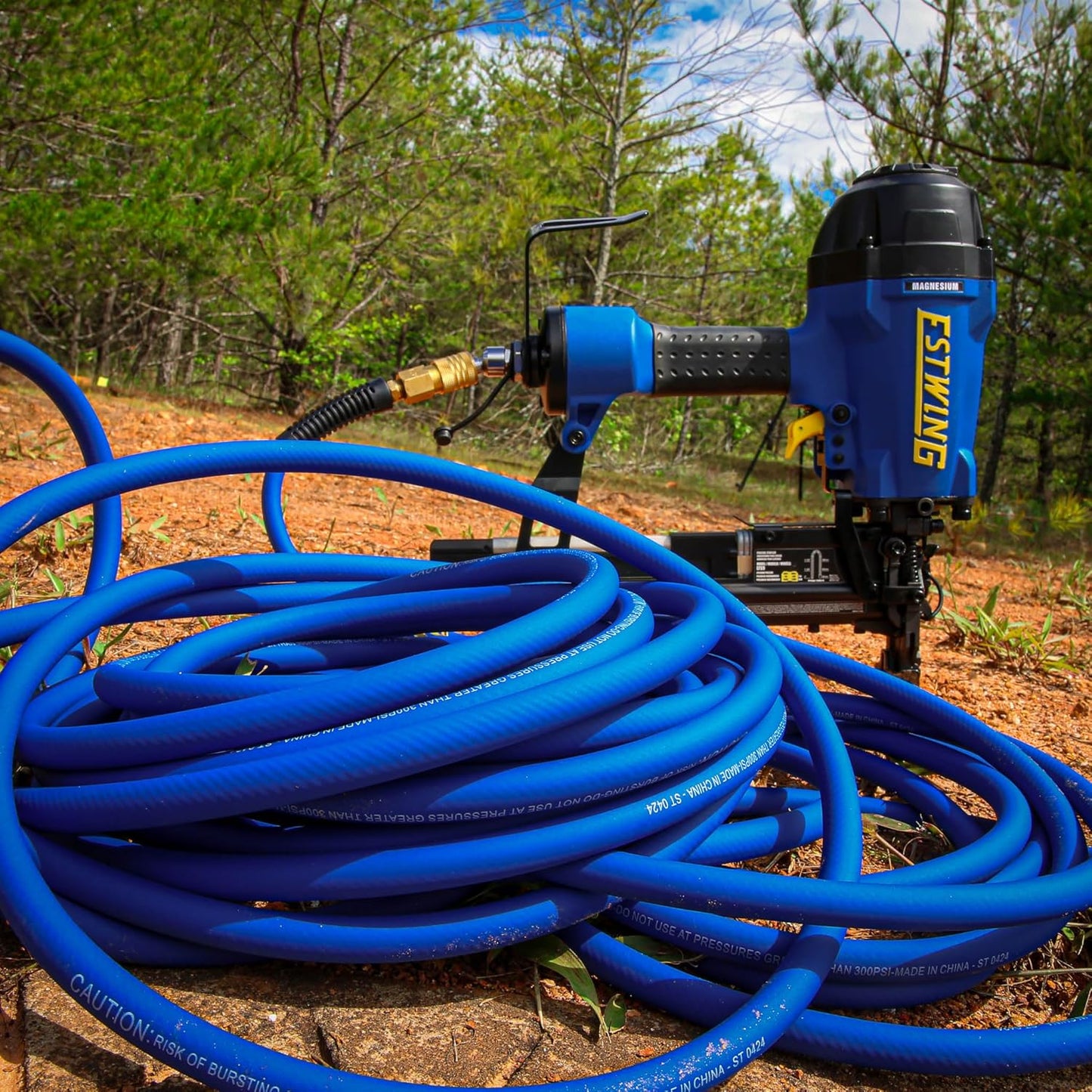 E1450PVCR 1/4" X 50' PVC / Rubber Hybrid Air Hose with Brass 1/4" NPT Industrial Fitting and Universal Quick Connect Coupler